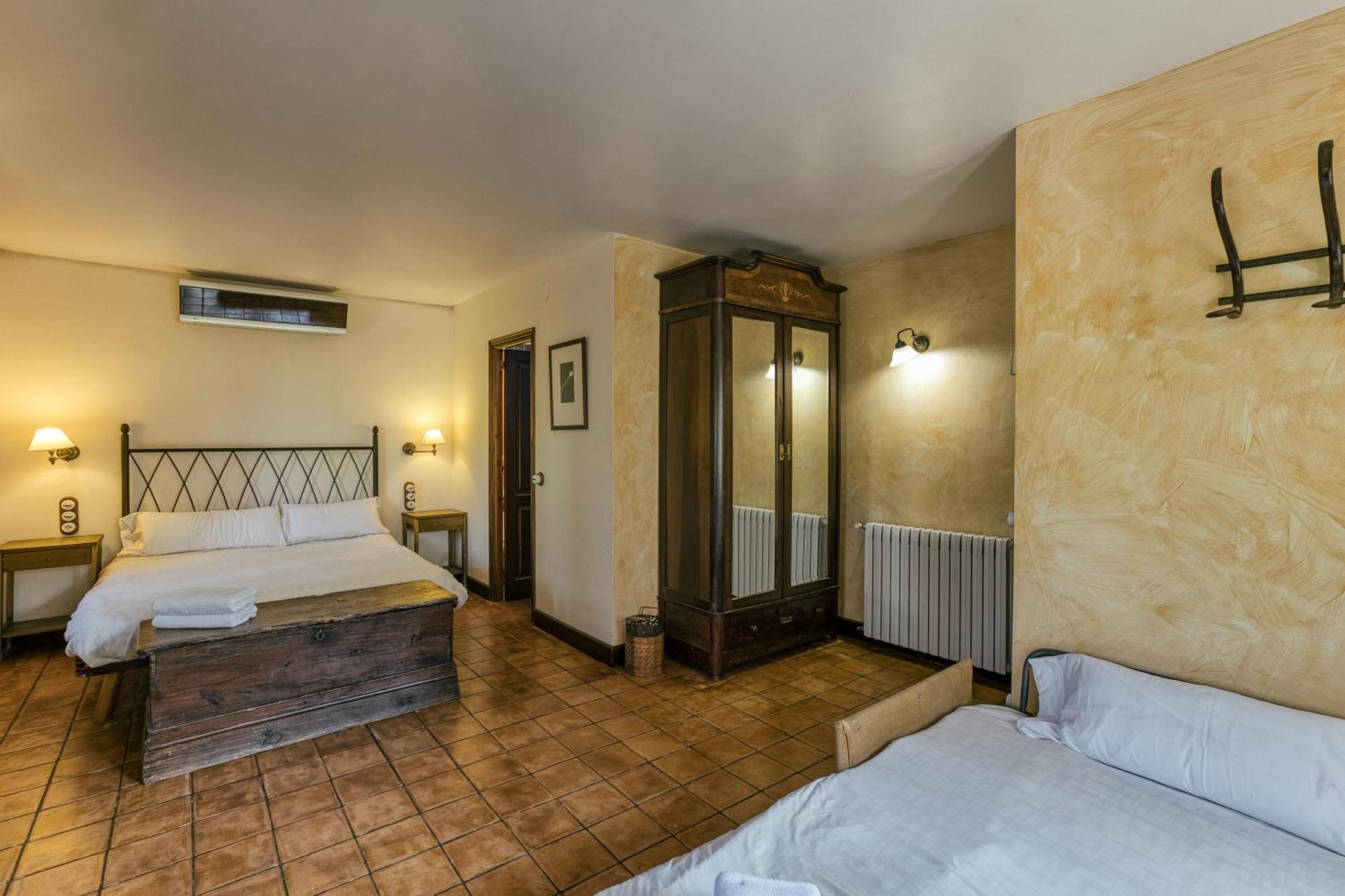 Casa Rural Mas Fuselles Жирона Экстерьер фото